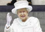 الملكة إليزابيث الثانية اتسمت بالجرأة على كسر عديد من القواعد الملكية