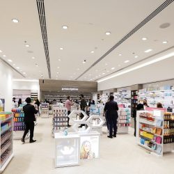 دولة الجزائر تزيد الرحلات الجوية الدولية تخفيفاً لقيود كورونا