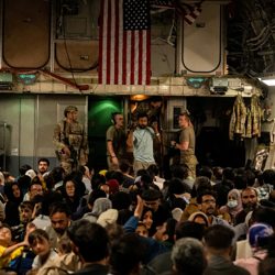 السودان يمضي في طريق تسليم الرئيس المعزول عمر البشير إلى لاهاي