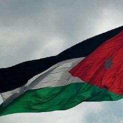 تراجع الليرة اللبنانية إلى أدنى مستوياته