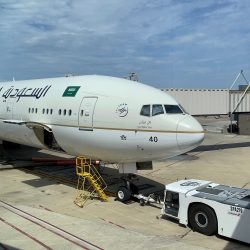 السعودية تطلق “الاستراتيجية الوطنية للطيران” وتدشن ناقلاً وطنياً جديداً