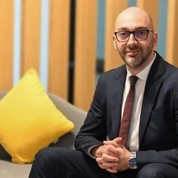 انطلاق مهرجان آفاق العربي للمسرح الجامعي في نسخته العاشرة بجامعة التقنية والعلوم التطبيقية بمسقط