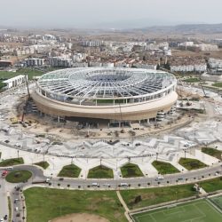 تهيئة ملعب أكادير الكبير استعدادًا لكأس إفريقيا 2025