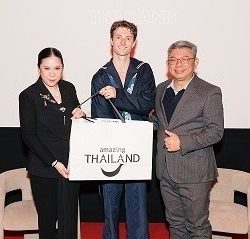 والدة العميد محمد عثمان في ذمة الله