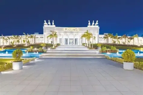 منتجع ريكسوس راداميس أجمل المنتجعات الشاطئية في شرم الشيخ