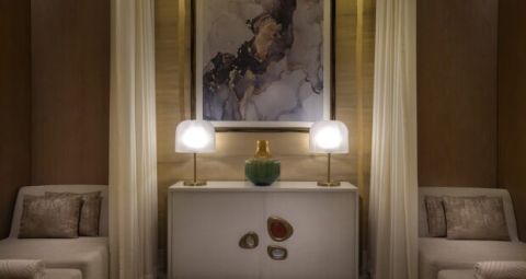 لحظات رومانسية مُتقنة التفاصيل في فندق سانت ريجيس دبي، النخلة