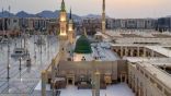 السعودية تسمح بالصلاة في المسجد النبوي بلا موعد أو تصريح